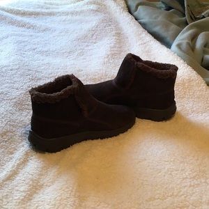 Skechers nubuck leather